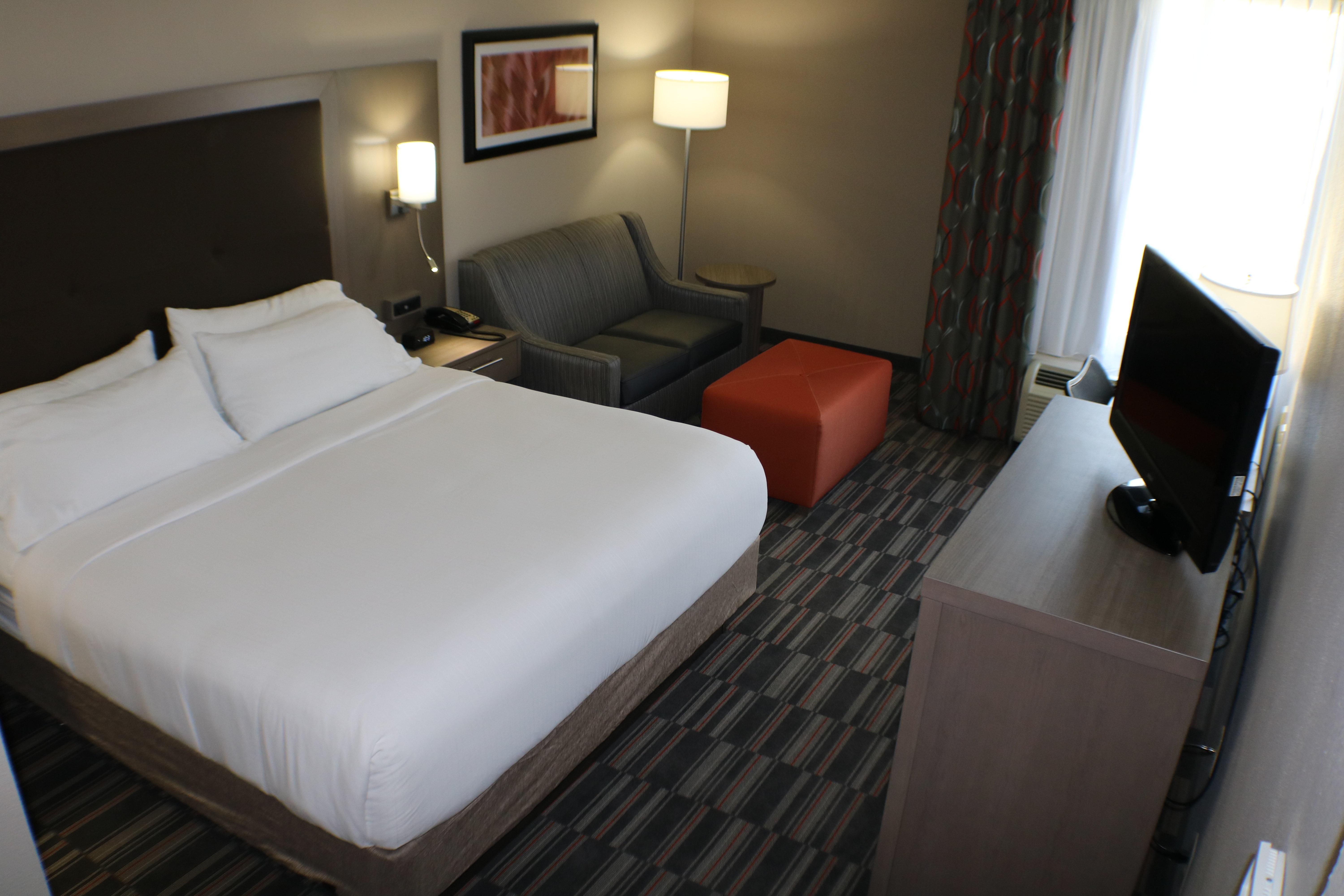 Holiday Inn Express Woodstock-Shenandoah Valley By Ihg Екстер'єр фото